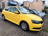 Skoda Fabia 1.0l MPI 44kW Cool Edition Cool Edition - Skoda Fabia: Gelb