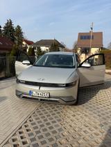 Hyundai IONIQ 5 58 KWh, 4WD Uniq Relax - silberne Hyundai IONIQ 5