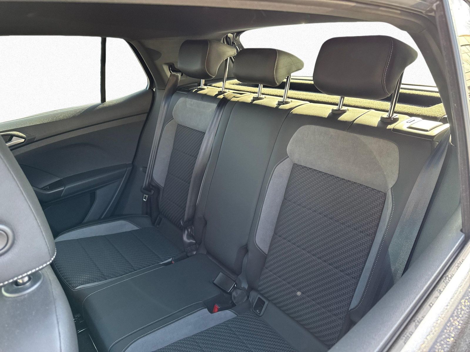 Volkswagen T-Cross - Bild 14