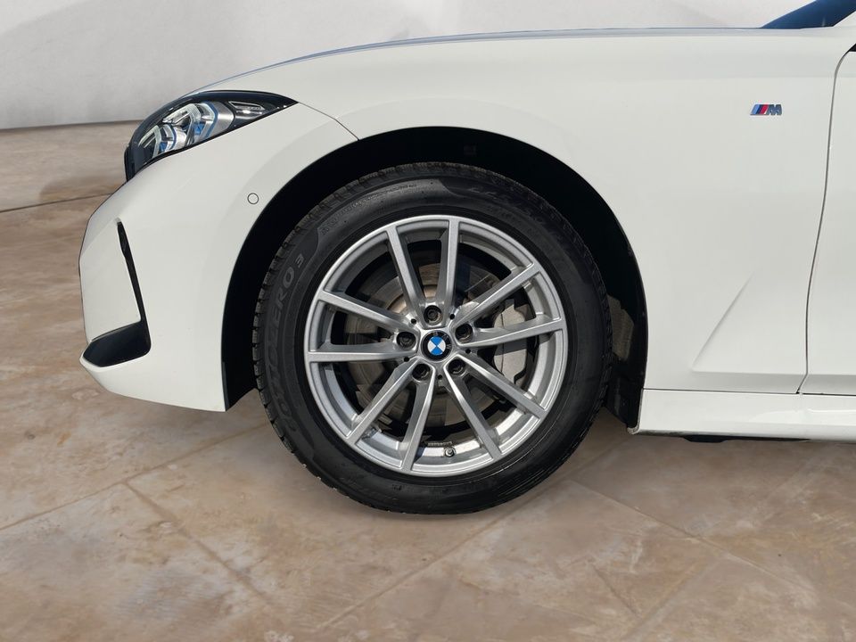BMW 330 - Bild 2