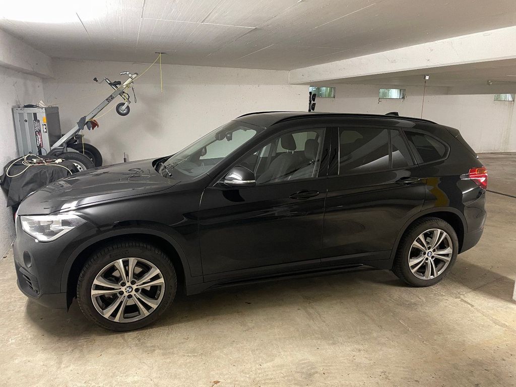 Image of BMW X1