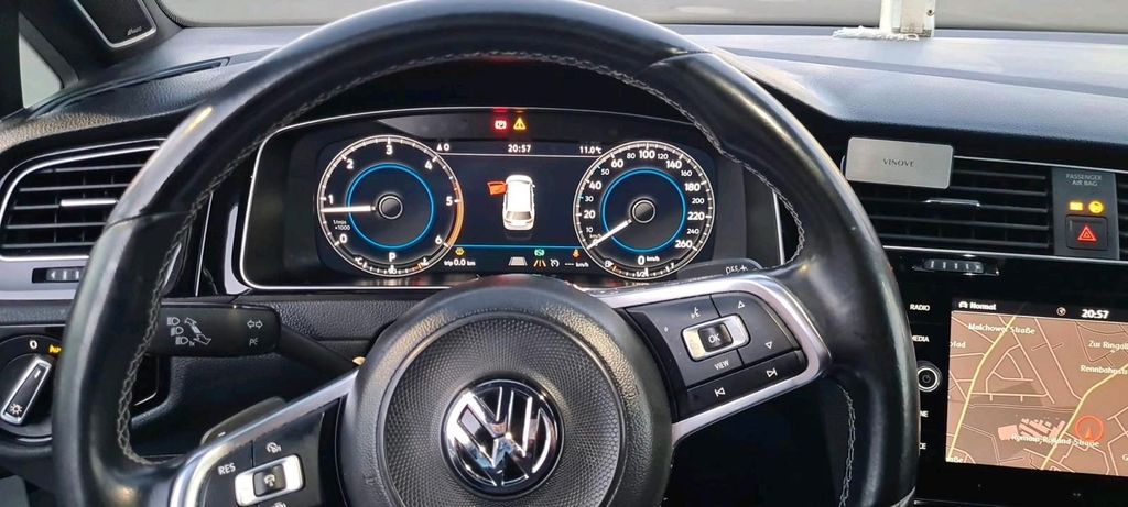 Image of Volkswagen Golf