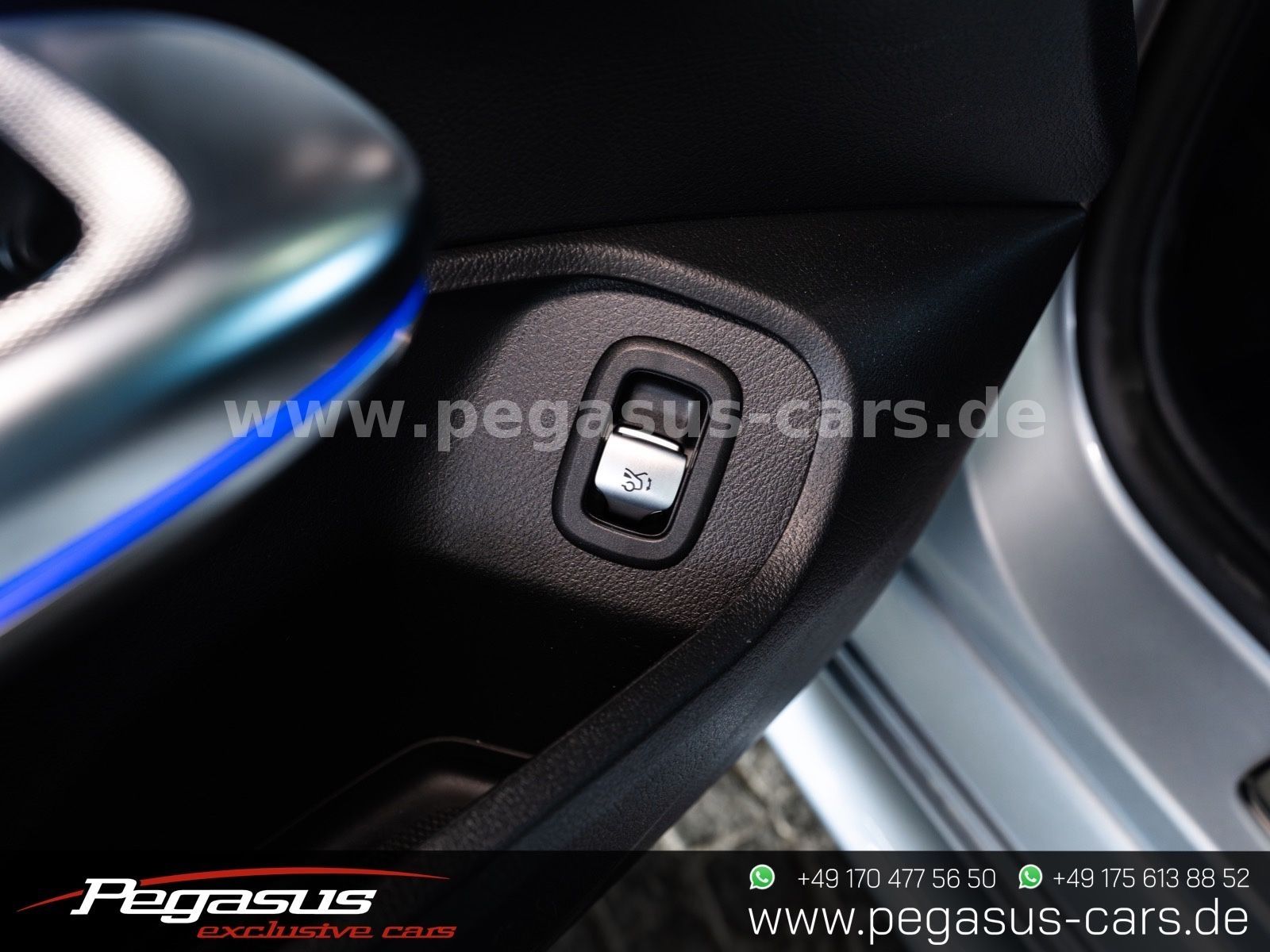 MERCEDES-BENZ CLE 200 - 29