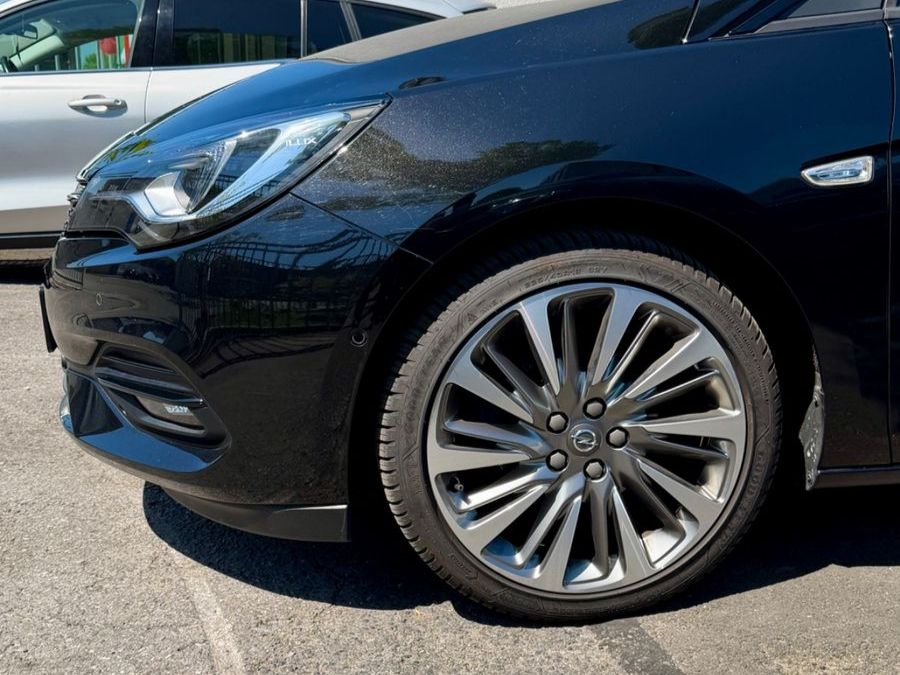 Fahrzeugabbildung Opel Astra K Sports Tourer Ultimate Start/Stop