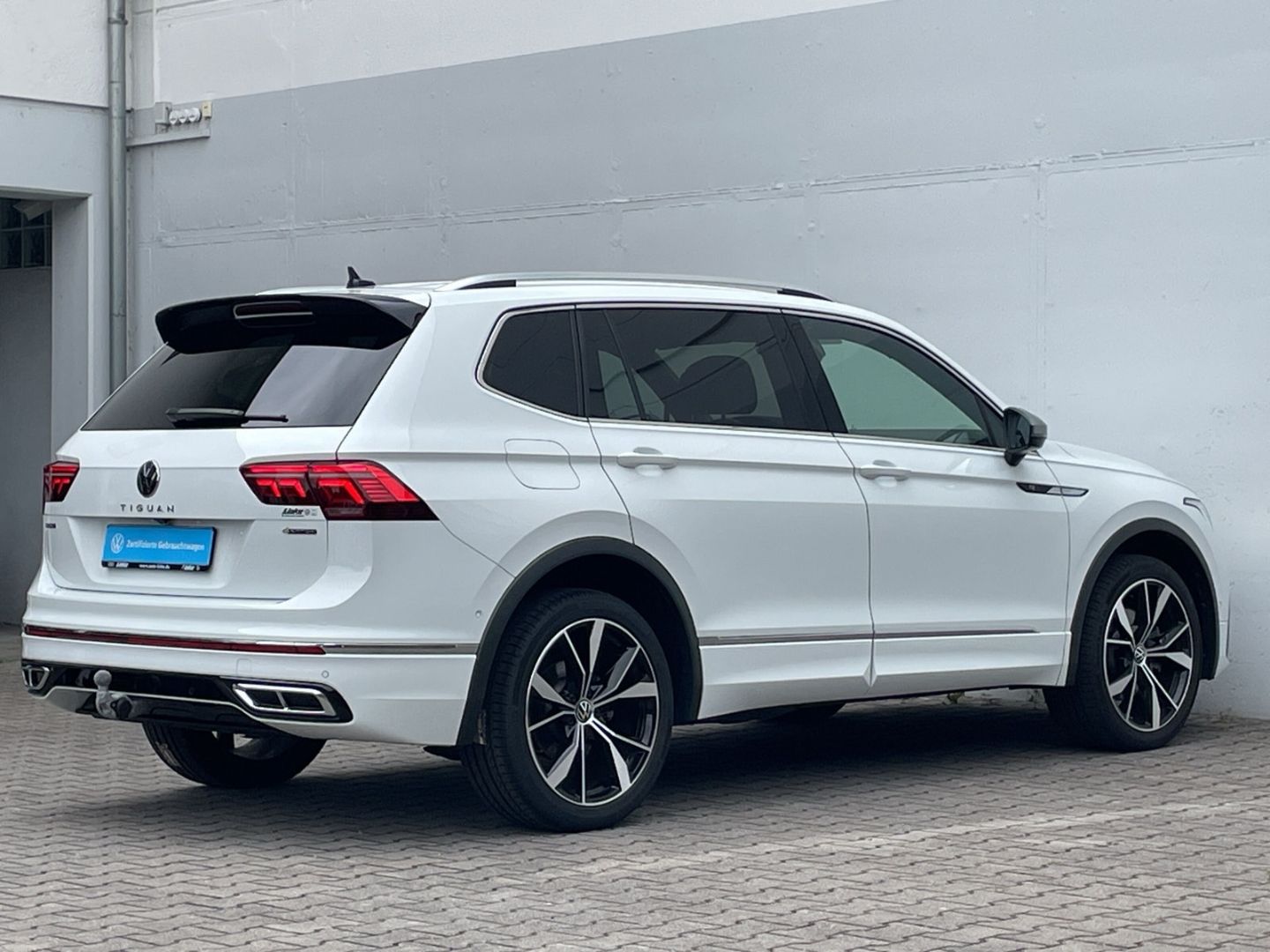 Tiguan Allspace R-Line 2.0TDI 4MOTION AHK/Kamera
