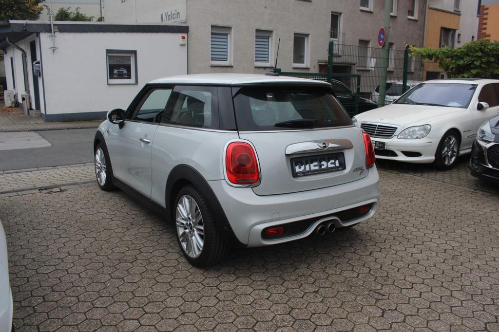 MINI Cooper SD