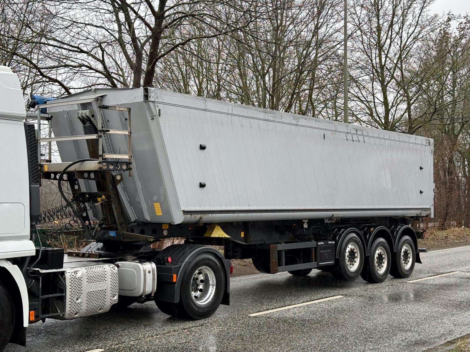 Schmitz Cargobull SKI 24 SL/Alu-Kipper/48m³/Liftachse/HU+SP/German