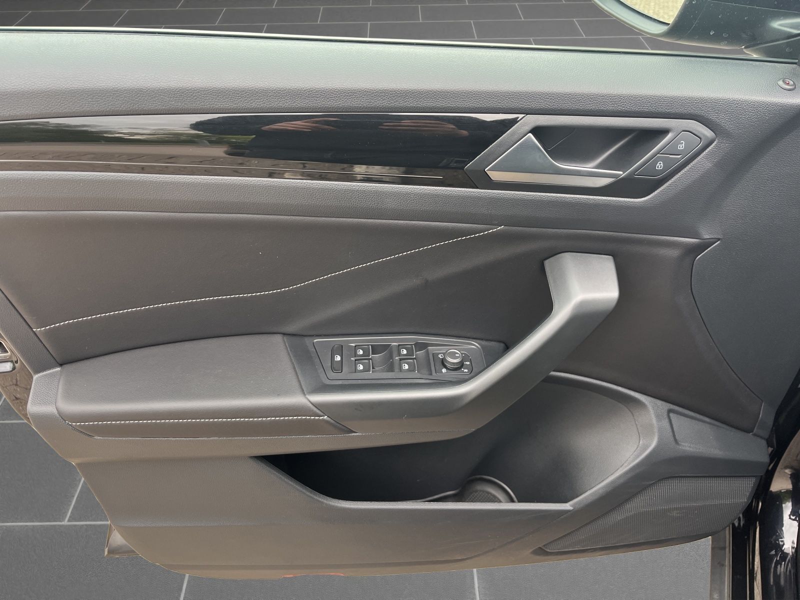Volkswagen T-Roc - Bild 14