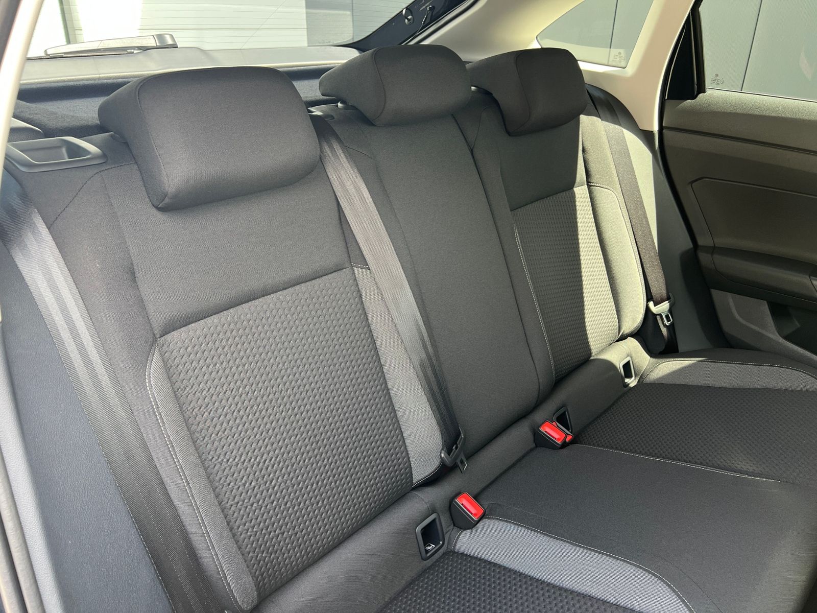 Fahrzeugabbildung Volkswagen Taigo Life 1.0 TSI *IQ.Light, Ready2Discover, Ka