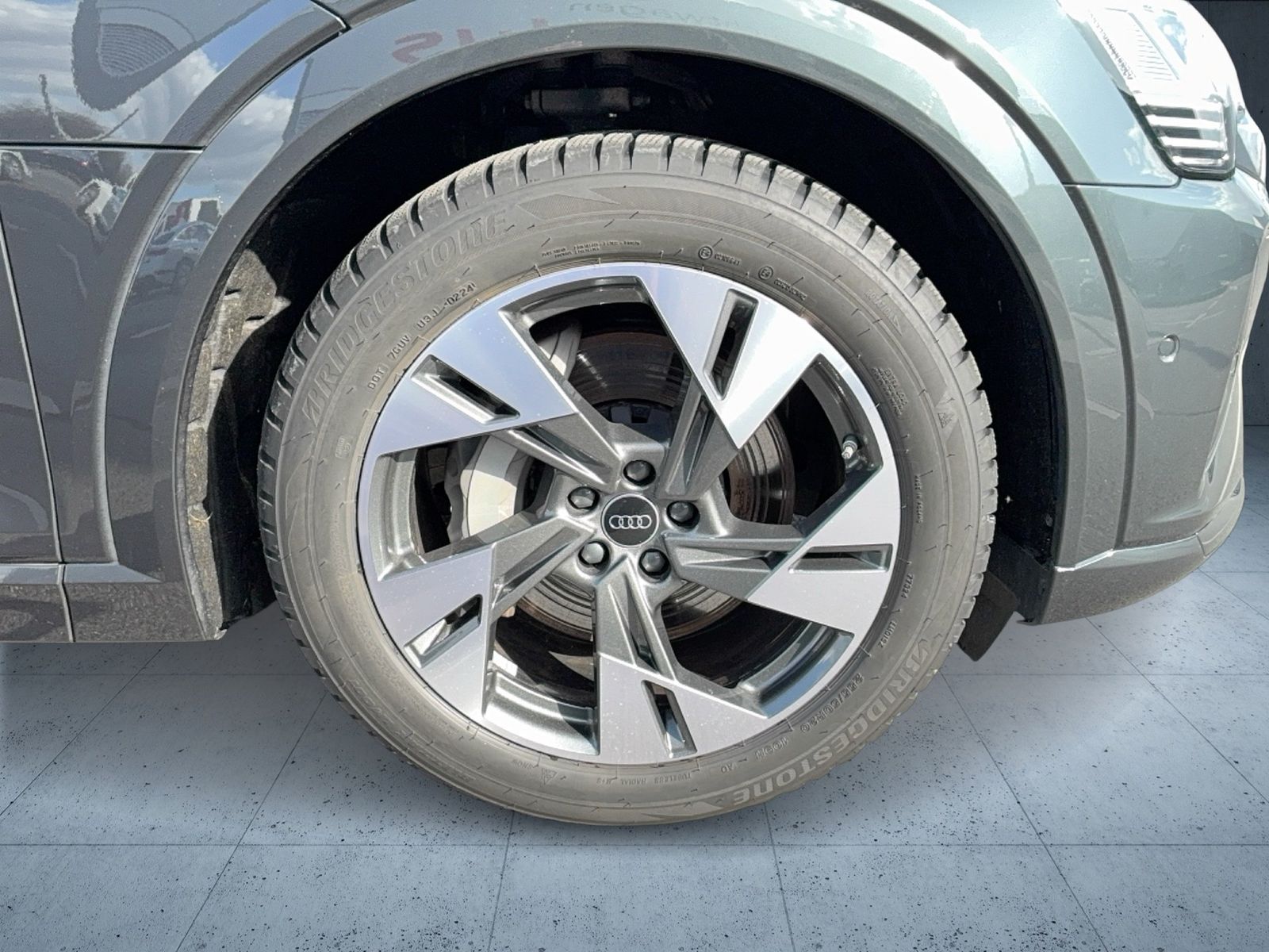 Audi Q8 e-tron - Bild 8