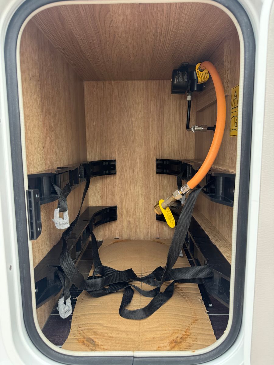 Fahrzeugabbildung Knaus SKI TI 650 MF PLATINUM SELECTION LUFTFEDERUNG 1H