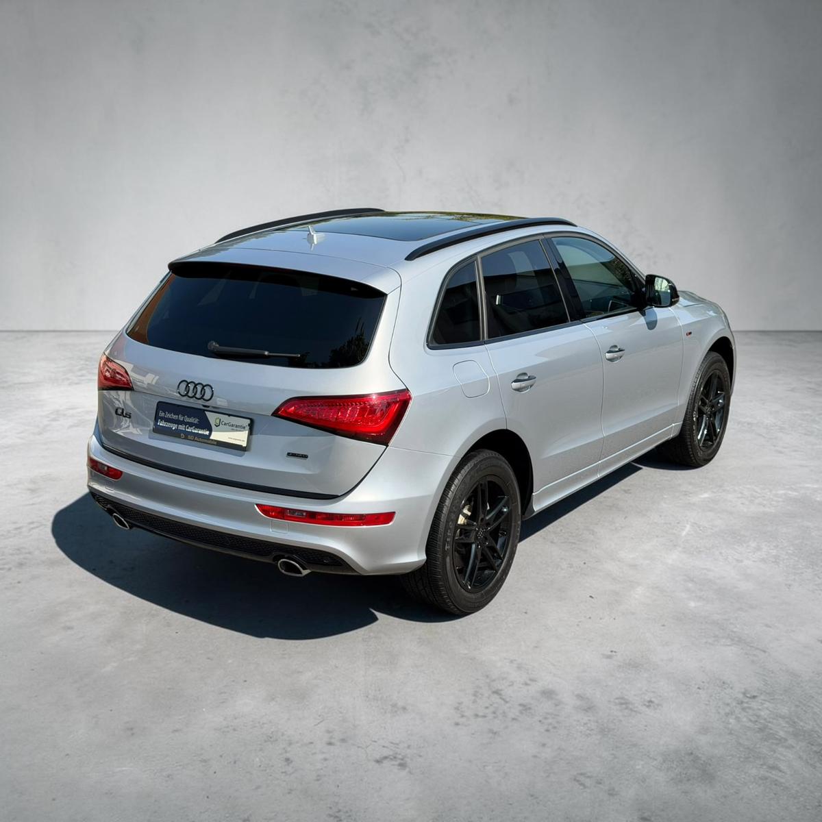 Audi Q5 3.0 TFSI Quattro S-Line SHADOWL B&O TOTW PANO