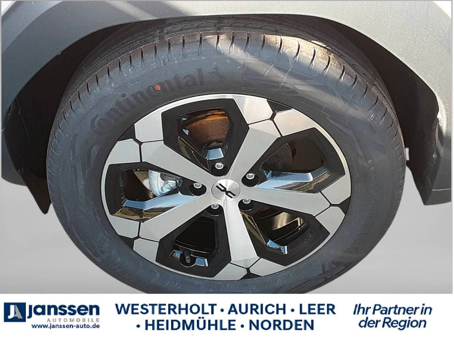 Fahrzeugabbildung Dacia Neuer Dacia Duster Journey mild hybrid 140