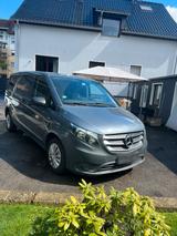 Mercedes-Benz Mercedes Vito 111. Kompakt kurz. - Mercedes-Benz Kurz