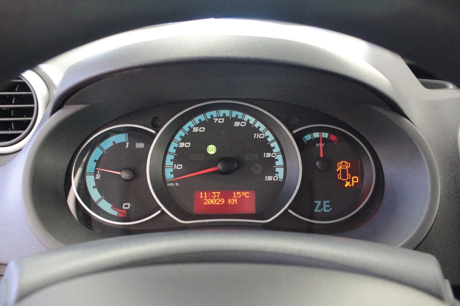 Fahrzeugabbildung Renault Kangoo E-TECH  ZE 33  100 % elektrisch