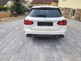 Mercedes-Benz 220 GLC 220 d 4MATIC  Autom. - - Mercedes-Benz 220: A
