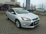 Ford Focus Titanium Navi R-Kamera 71.226 KM - Ford Focus aus 2012: Titanium