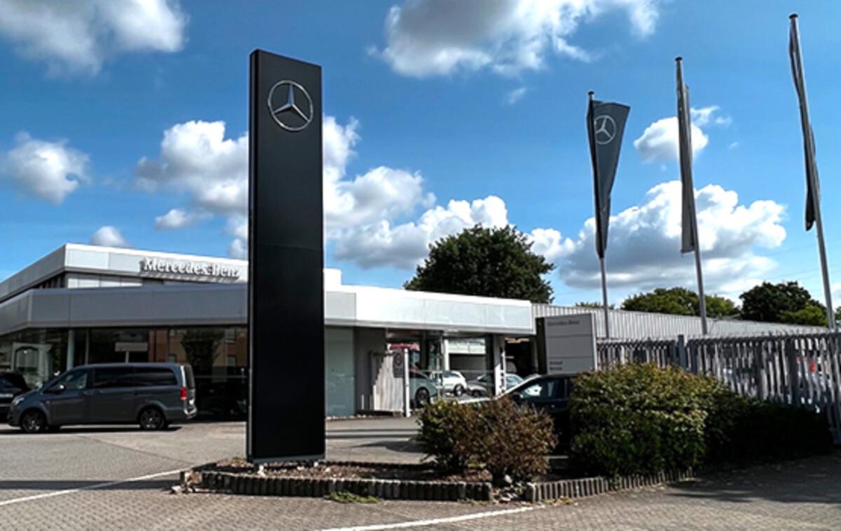 showroom-image-main