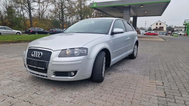 Audi A3 1.6 Attraction