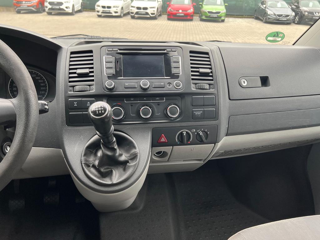 Volkswagen T5 Caravelle