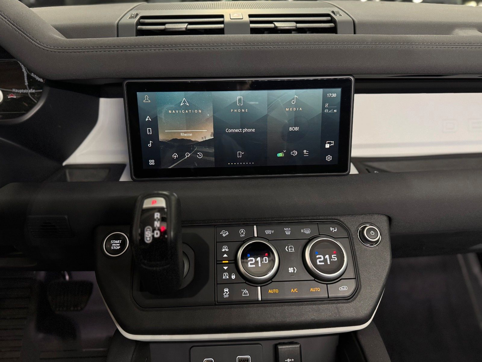 Fahrzeugabbildung Land Rover Defender 90 P400 3.0 XS Edition