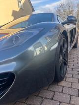 McLaren MP4-12C 3.8 V8 - - McLaren MP4-12C: Coupe