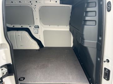 Volkswagen Caddy Maxi - 12