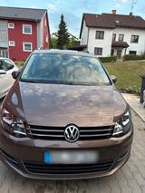 Volkswagen VW  Sharan - Volkswagen Sharan mit Diesel-Antrieb: Kombi, Automatik