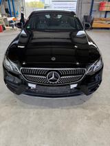 Mercedes-Benz E 350 E AMG Line