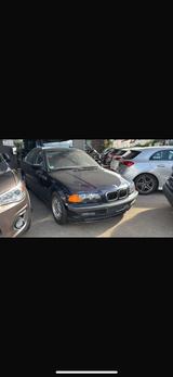 BMW E46 323i - BMW 323: 323i E46