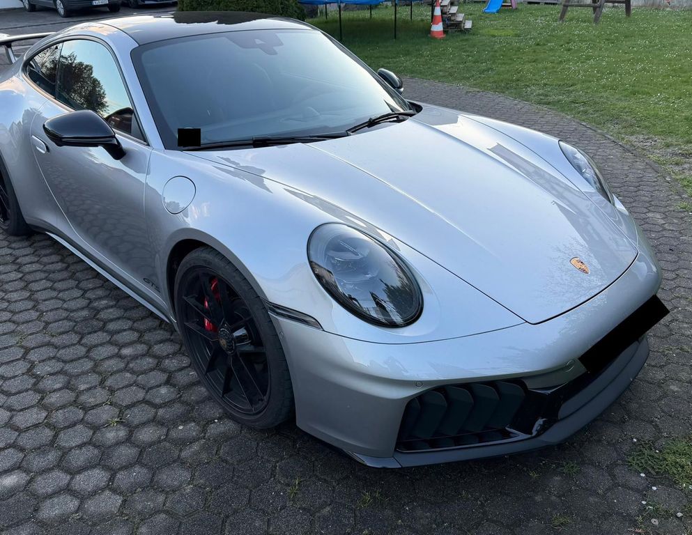 Image of Porsche 992