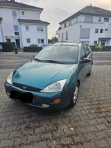 Ford Focus  (frisch tüv) - Ford Focus aus 1999: Kombi