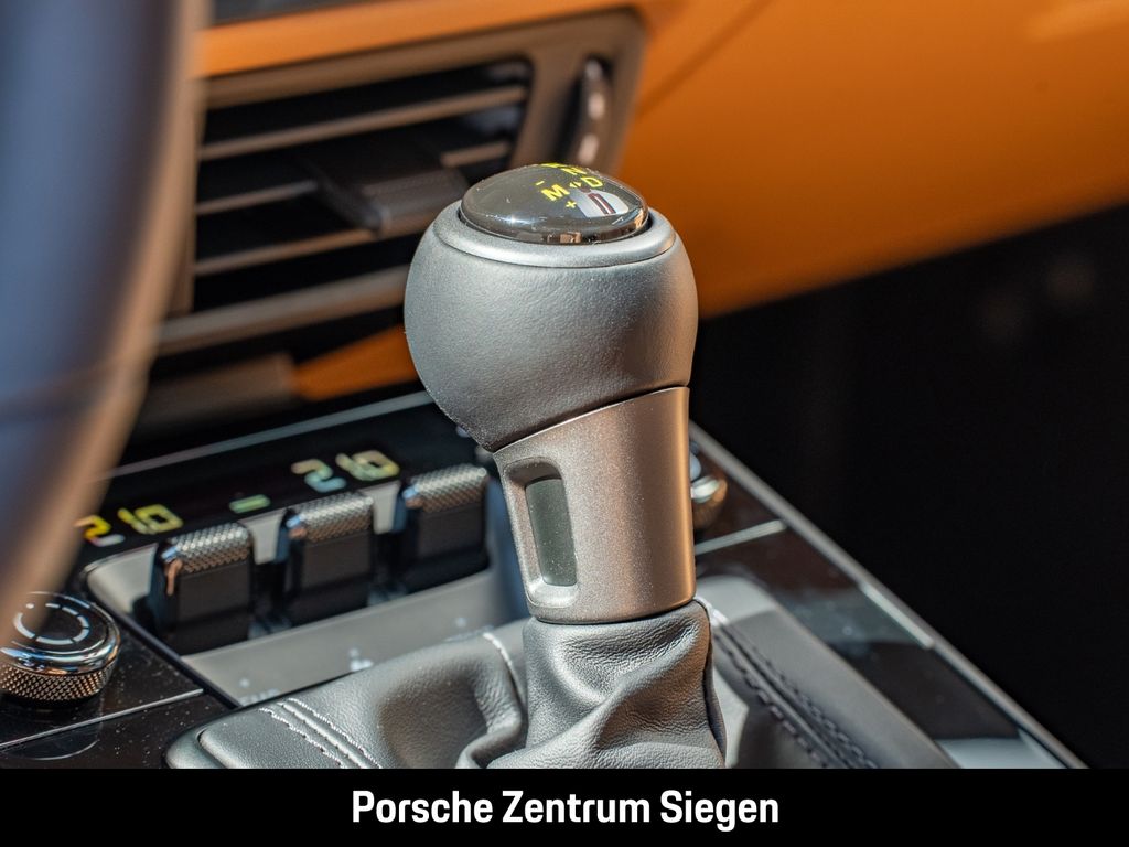 Porsche 992 -2 (911) GT3 mit Touring-Paket