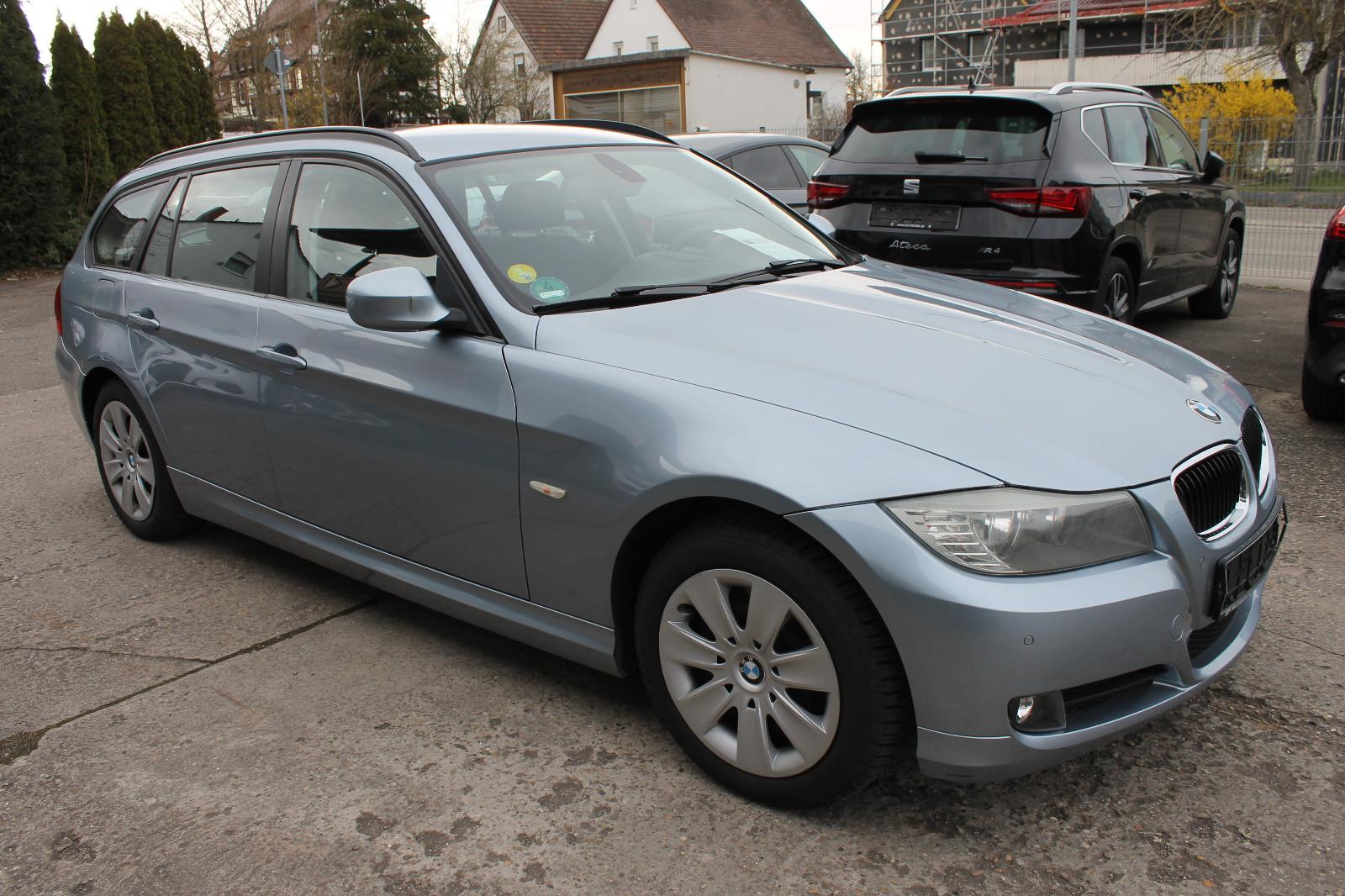 BMW 318 D-3 Touring*KLIMAAUTO*NAVI*PDC*SHZ*ALU*TÜV-N