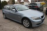 BMW 318 D-3 Touring*KLIMAAUTO*NAVI*PDC*SHZ*ALU*TÜV-N - BMW 318 aus 2011: Kombi, 318d