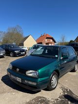 Volkswagen Golf 1.6 Comfortline 1Hand TÜV/Neu service Vw - Volkswagen Golf mit Benzin-Antrieb: Grün, Limousine, 1.6