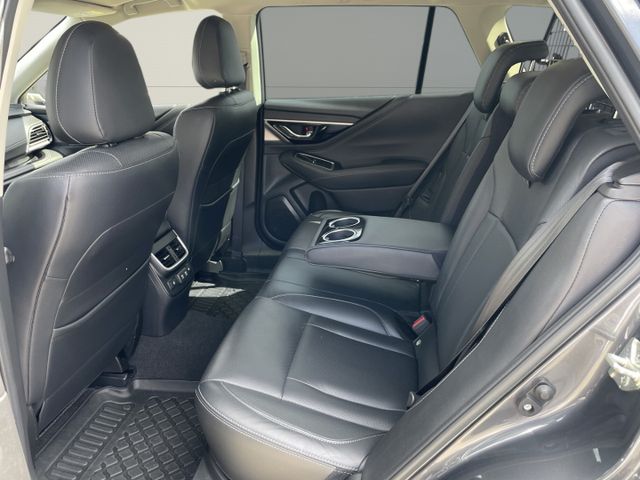 Subaru OUTBACK Platinum 2.5+ACC+SD+St.Hzg.+Folie+LED