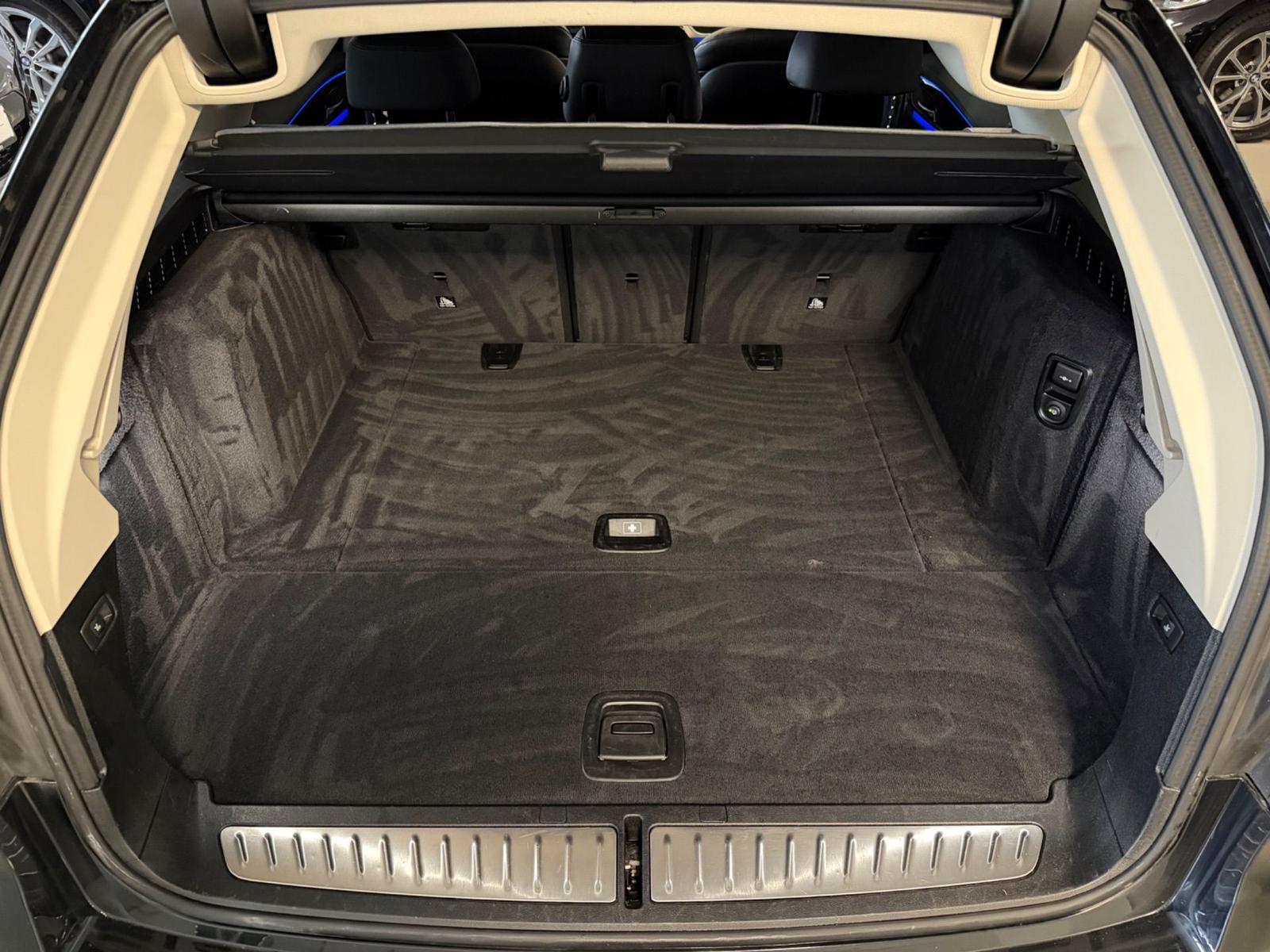 BMW 530 i Luxury Line H-KARDON/CAM/ACC/AHK/LEDER