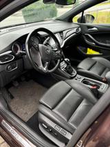 Opel Astra ST 1.6 Turbo Innovation 147kW S/S Inno... - Opel Astra mit Benzin-Antrieb: Kombi, 1.6