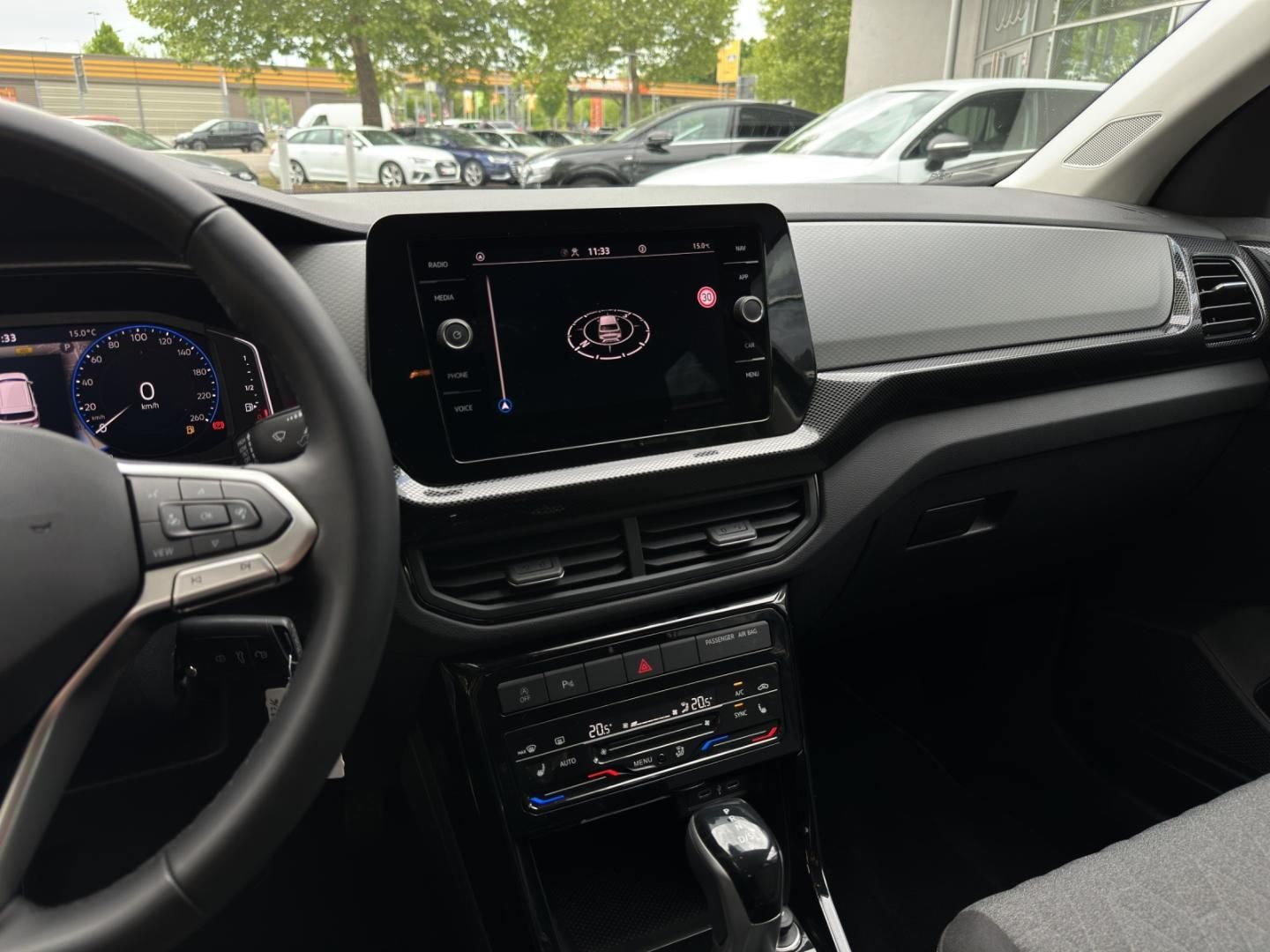 Fahrzeugabbildung Volkswagen T-Cross Life 1.0 TSI DSG,NAVI,ACC,SH,Climatronic