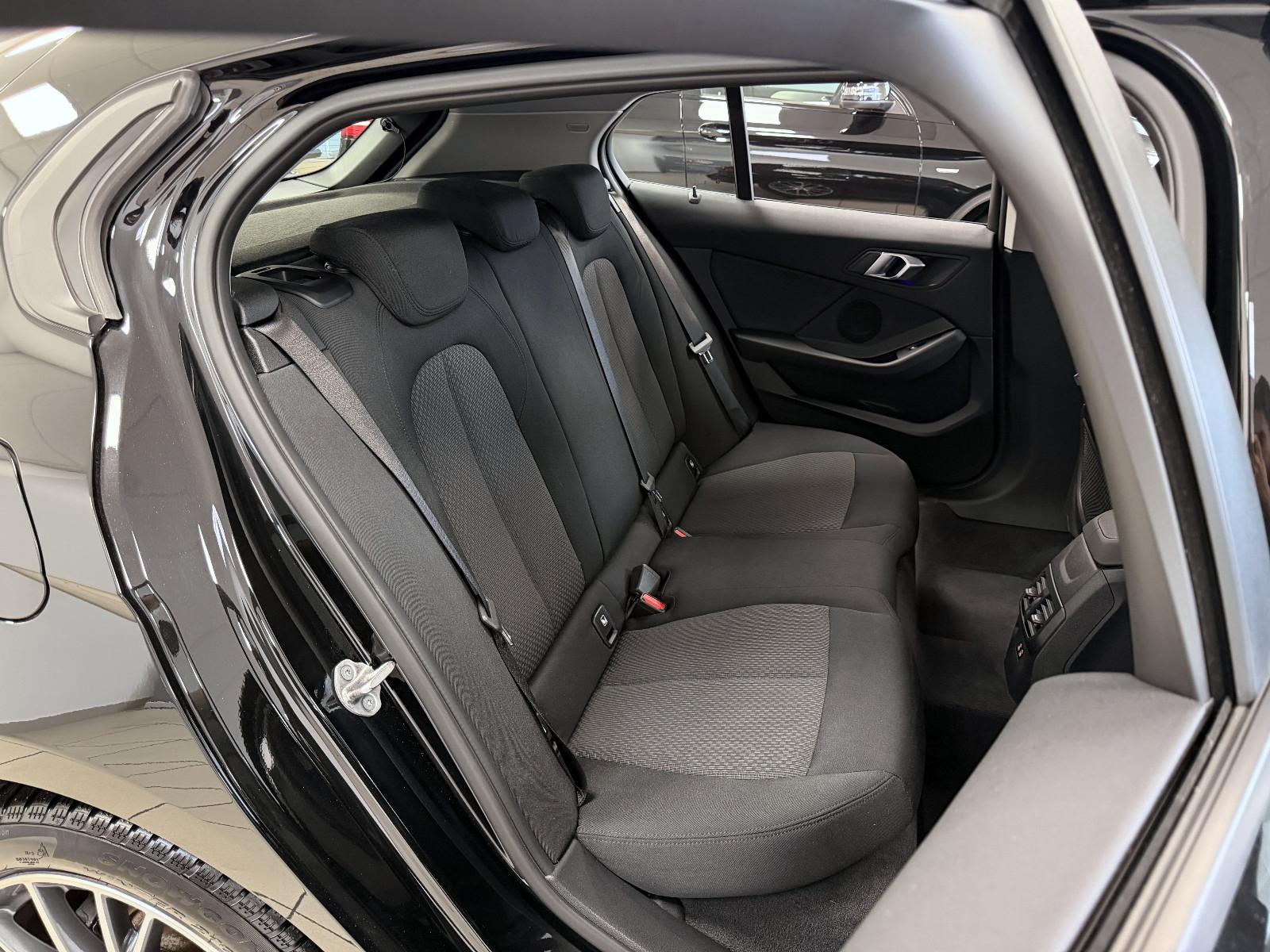 BMW 118 d Autm. Limo *Kamera*LED*NaviProfessional*, миниатюра 13