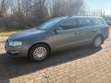 Volkswagen Vw Passat 2,0 Automatik - Volkswagen Passat aus 2006: Kombi