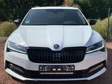 Skoda Superb 2.0 TSI Sportline*Pano*Virtuell*19 Zoll* - Skoda Superb: Sport