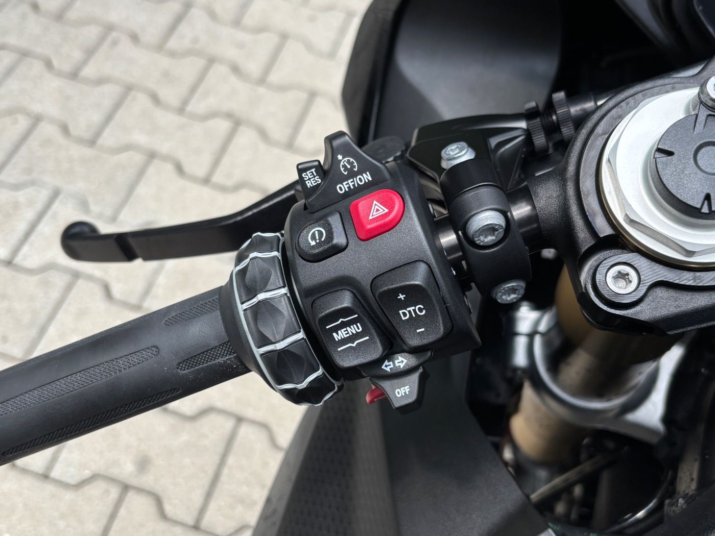 Fahrzeugabbildung BMW S 1000 RR Race- und Dynamikpaket SC-Project