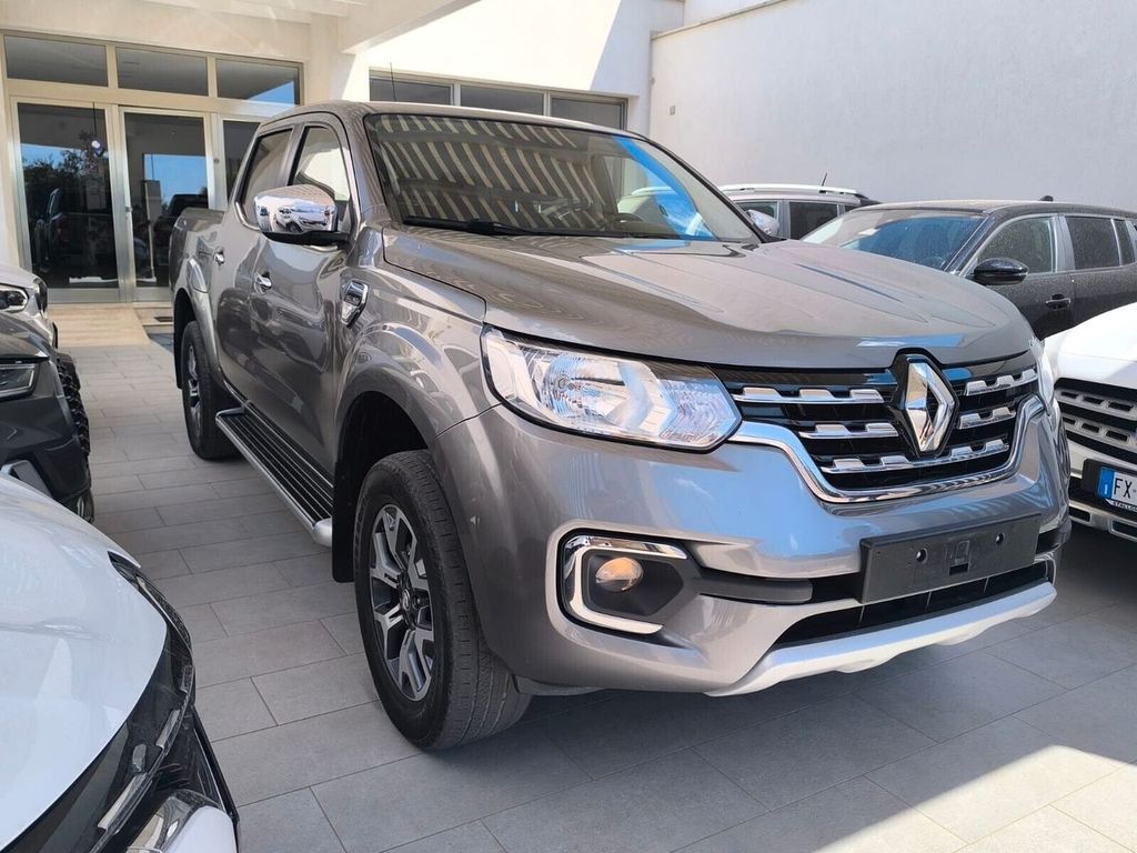 Image of Renault Alaskan