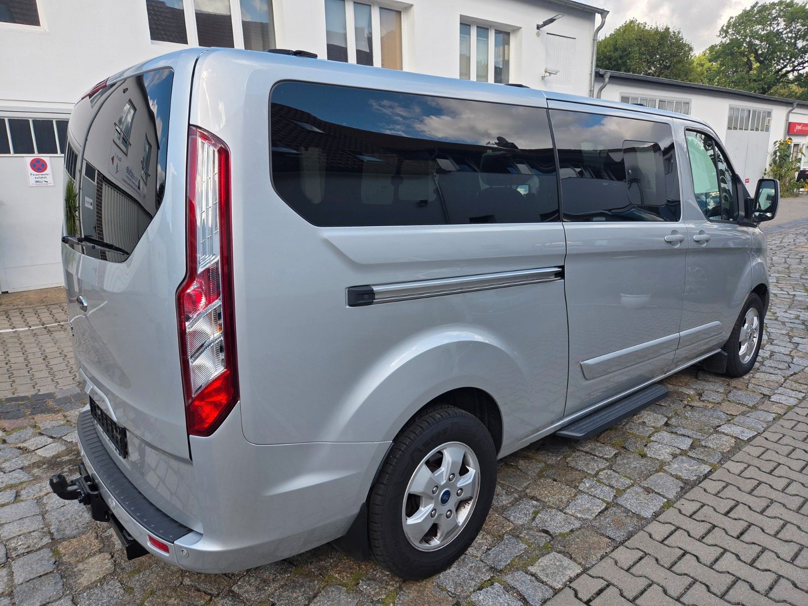 Ford Tourneo Custom L2 Autom. Ahkpl. Allwetter foto 5