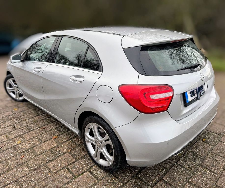Mercedes-Benz A 200