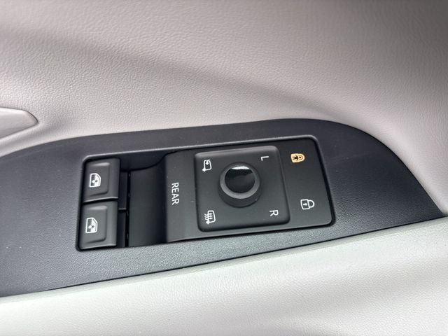 Fahrzeugabbildung Ford Capri 77kWh RWD #Fahrassistenzpaket