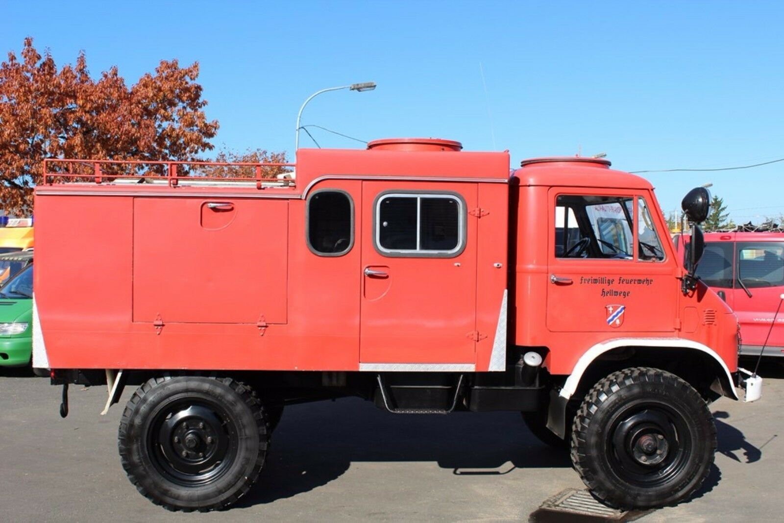 Fahrzeugabbildung Unimog Tanklöschfahrzeug TLF8/8 S/404 .1 H-ZULASSUNG