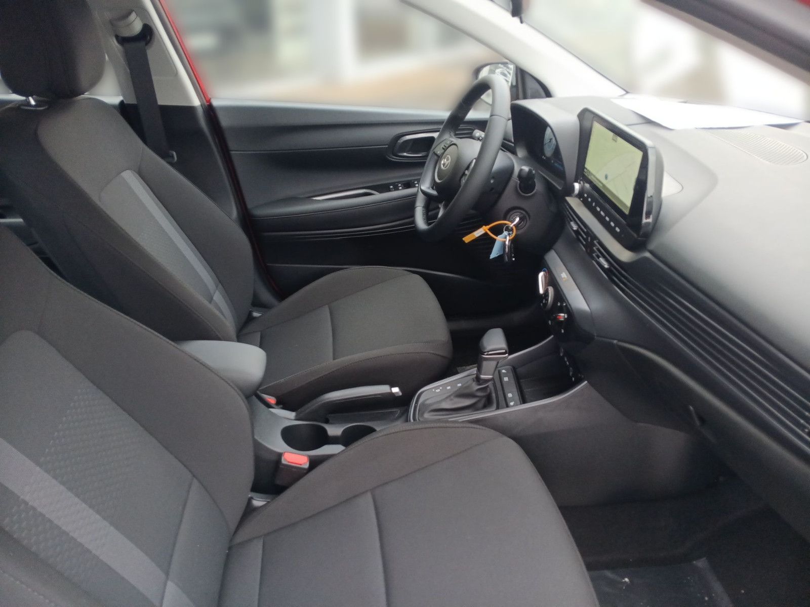 Fahrzeugabbildung Hyundai i20 1.0 T-GDI DCT 100PS Mj.25 Trend BOSE